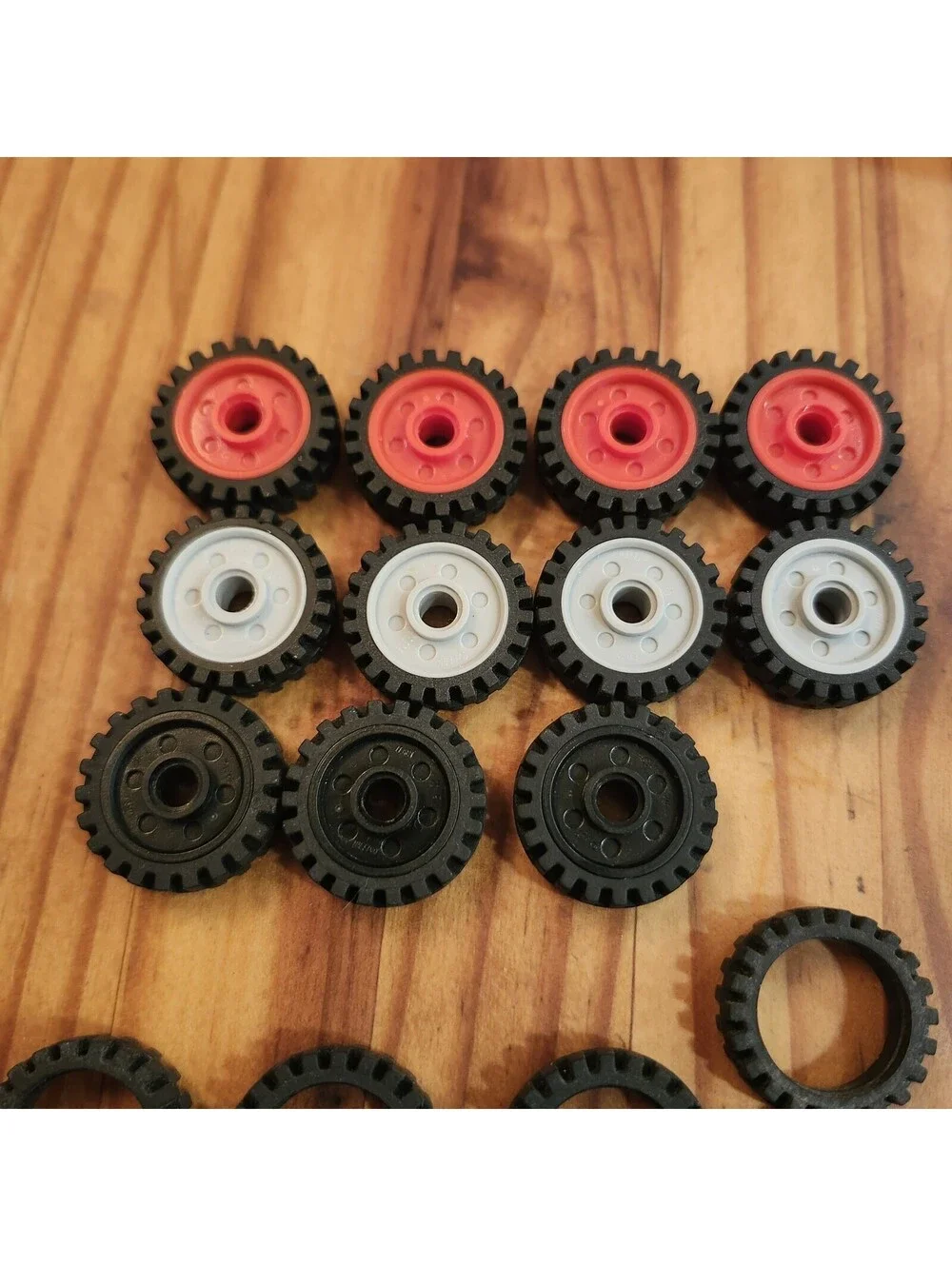 Lego Wheels 24 Tires Offset Center Band 24x7, 11 Rims 18x8 13971 61254 Red Gray